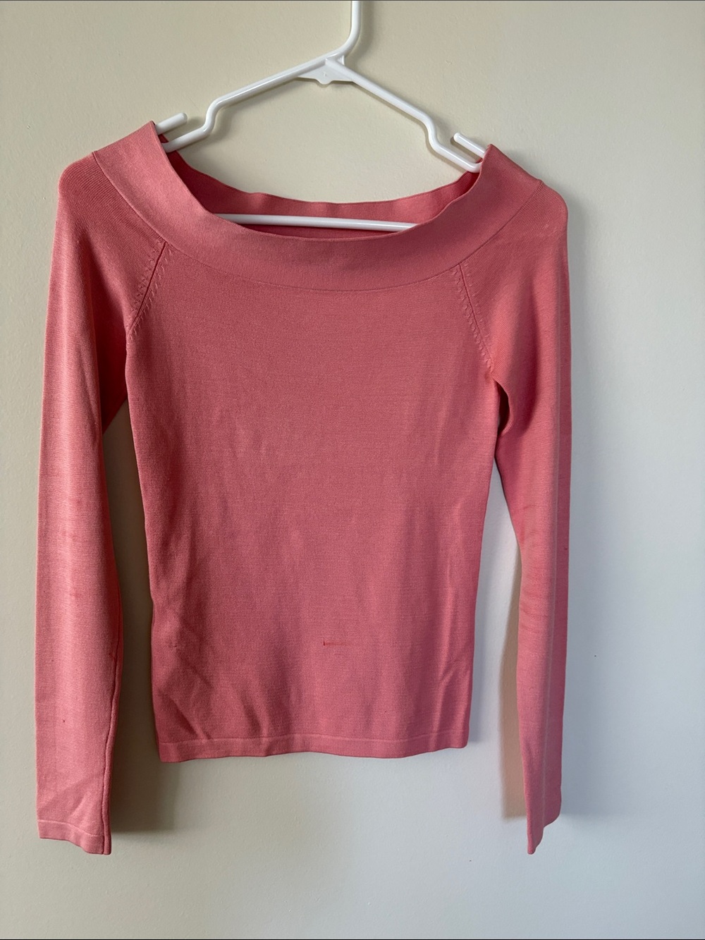 BCBGMaxAzria Pink Off-Shoulder Lightweight Knit Sweater